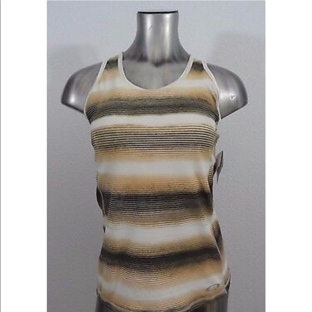 Oakley Reducer Two Sports Top with attached bra